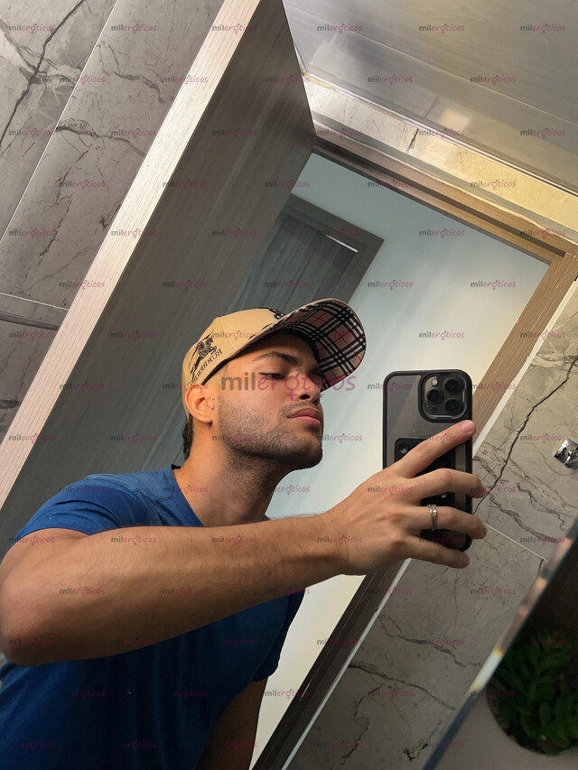 FOTOS DE CHICO JOVEN VENEZOLANO , VERSÁTIL HOT , INFO AL NÚMERO