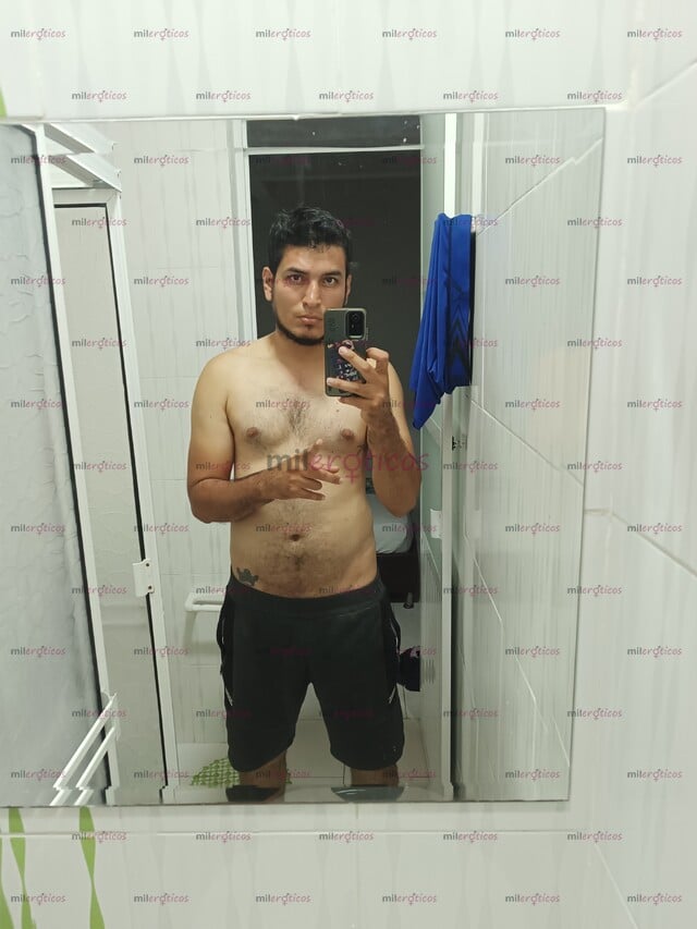 FOTOS DE MACHO SEMENTAL, TE PONGO A TRAGAR LECHE A TOMARTE Y HACERTE GEMIR Y CORRERTE