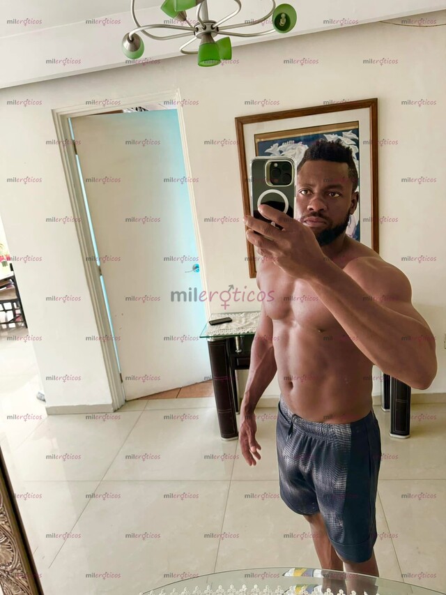 FOTOS DE NEGRO DESTROZA CULEO 24 CM BIEN MACHO CON LUGAR MORBOS ROMPE CULOS
