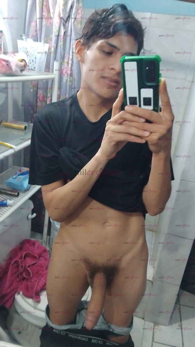 FOTOS DE DONNOVAN. JOVEN MANIACON. MORBOSO CACHONDO COJE PUTITOS