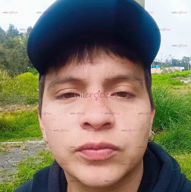FOTOS DE HOLA SOY JHON SOY UN CHICO MUY INTERESANTE Y CALIENTE ESPERANDO A Q ME CONTACTES