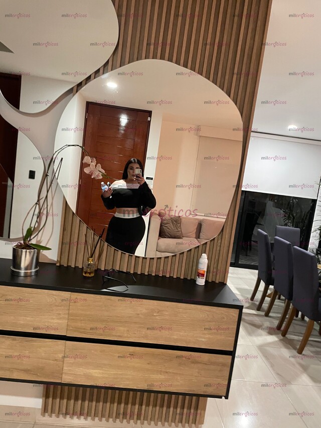 FOTOS DE KEEYLY PRINCESA LISTA PARA DARNOS LECHE MUTUAMENTE PAPI, CON LUGAR!!