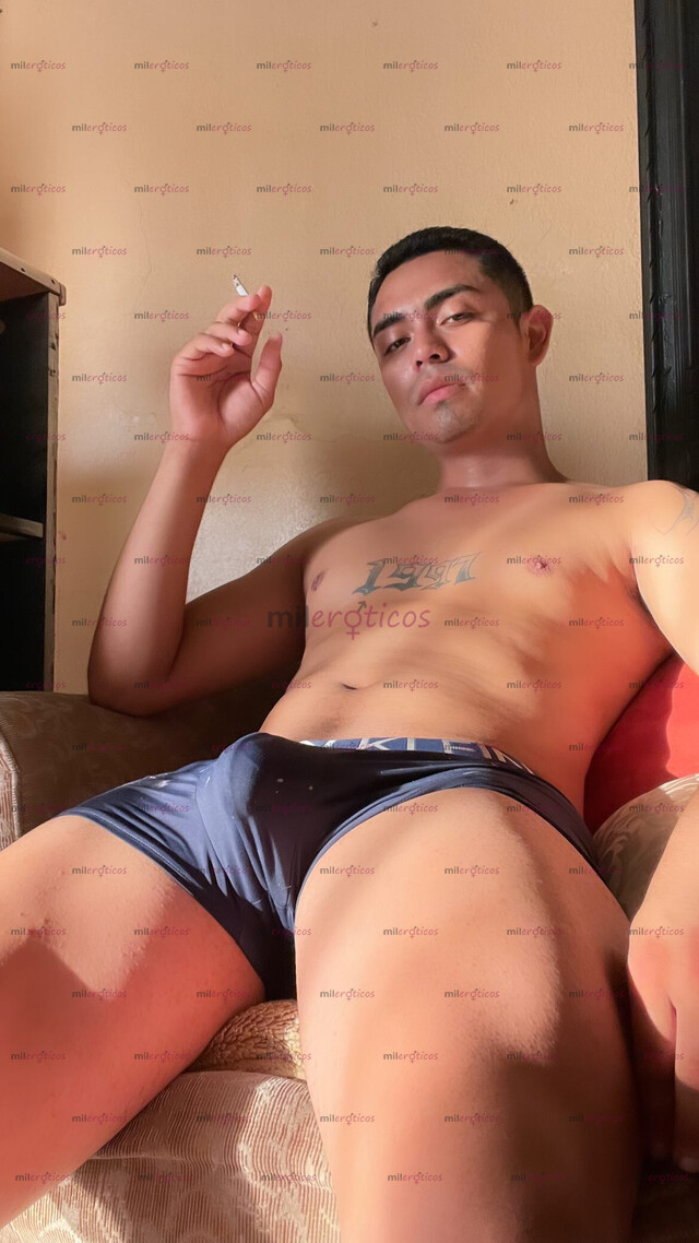 FOTOS DE JOVEN DOTADO, CALIENTE Y NALGON SOLO PARA TI