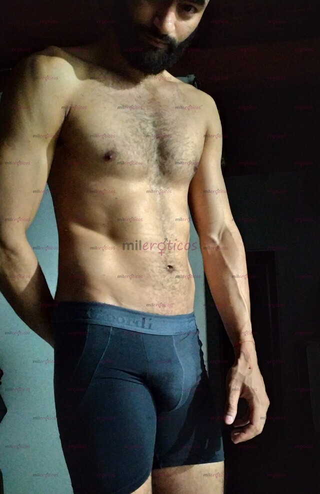 FOTOS DE VENEZOLANO DE 185CM. LISTO PARA COMPLACERTE RICO.