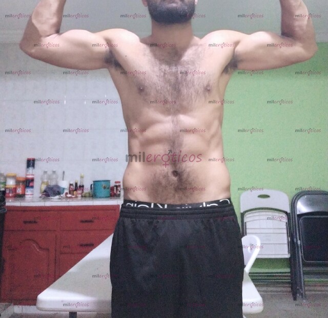 FOTOS DE VENEZOLANO DE 185CM. LISTO PARA COMPLACERTE RICO.