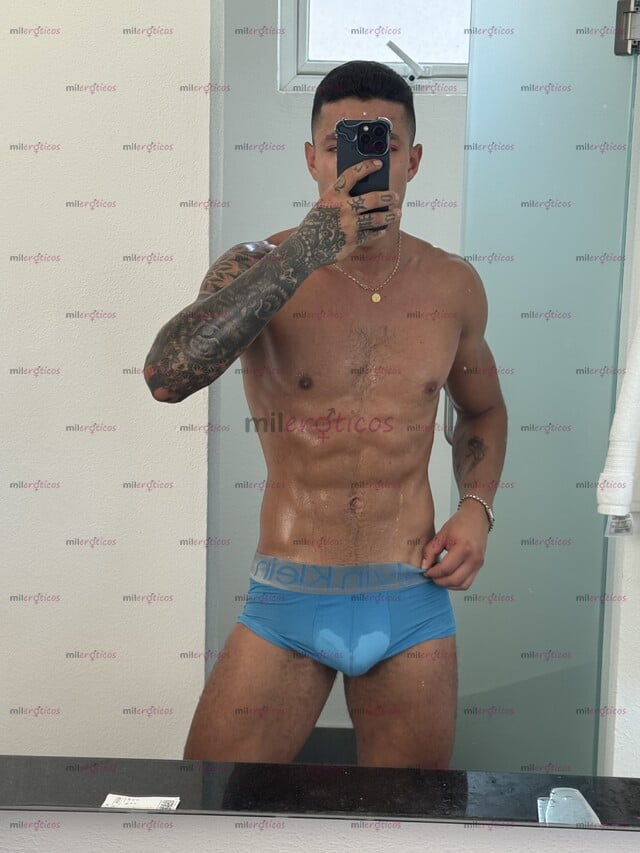 FOTOS DE COLOMBIANO 25 AÑOS VERGON ALTO 180 CM DISPONIBLE EN TU CUIDAD.
