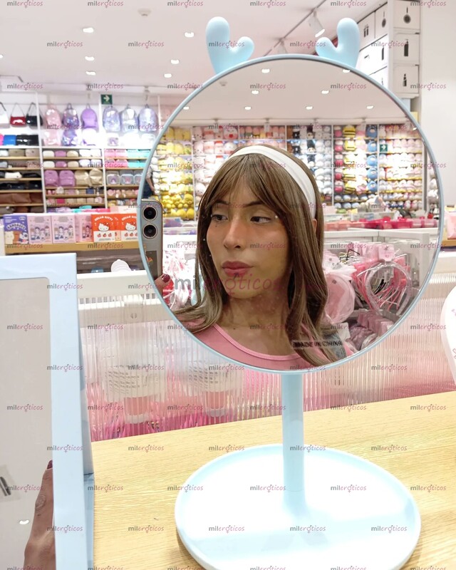 FOTOS DE LUCIA UNIVERSITARIA CALIENTE Y COMPLACIENTE