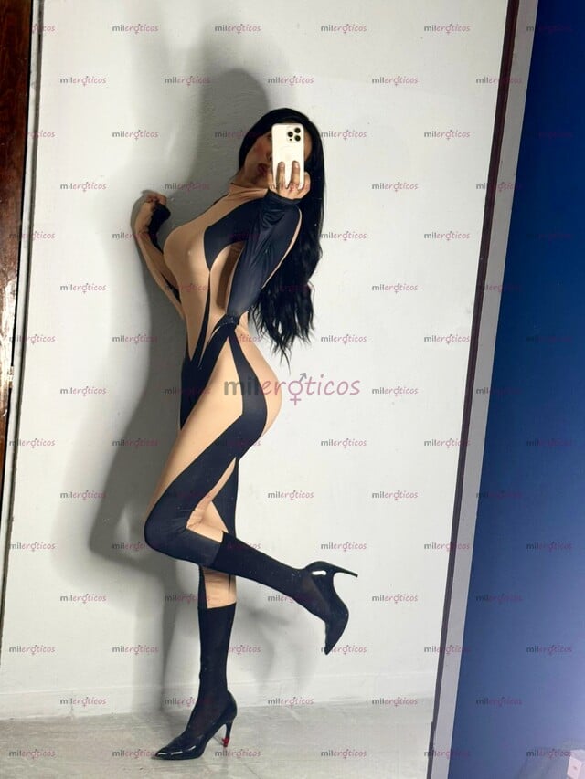 FOTOS DE LIVIA TRANS PUTITA VIP VERGONA BESOS, POSICIONES Y CONTENIDO XXX
