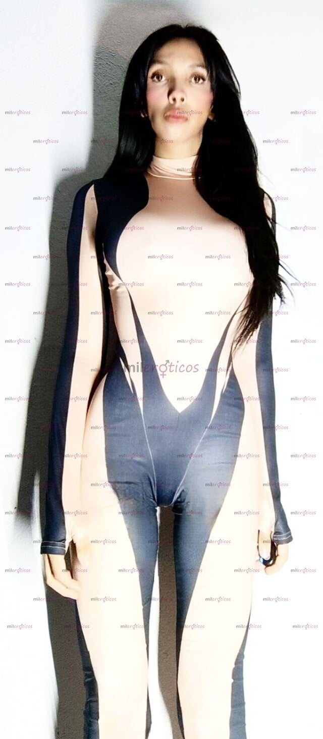 FOTOS DE LIVIA TRANS PUTITA VIP VERGONA BESOS, POSICIONES Y CONTENIDO XXX