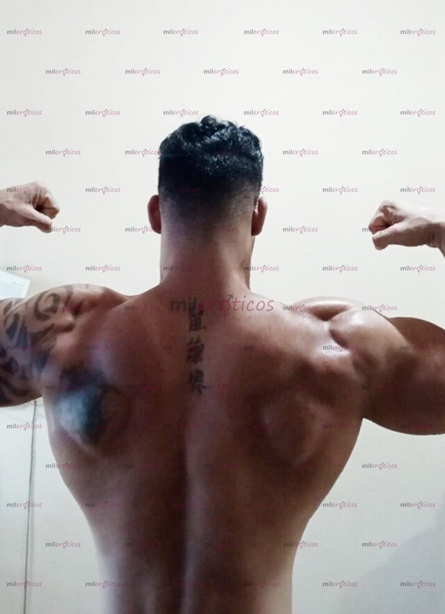 FOTOS DE SOY CUBANO BIEN CALIENTE Y 100 PORCIENTO VARONIL ESTOY AQUÍ PARA ROMPER TU CULI