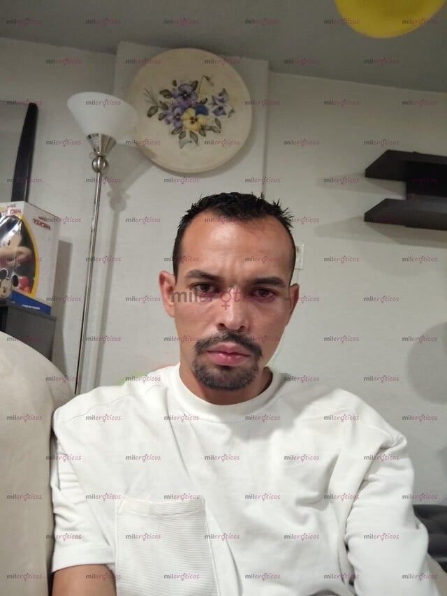 FOTOS DE HOLA BUENAS NOCHES SOY ALEJANDRO SUPER BUENA ONDA Y ESTOY AQUÍ PARA TODO
