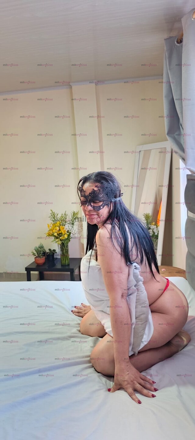 FOTOS DE PUEDO SER TU MAMI SEXY LA QUE TANTO QUIERES COGERTE