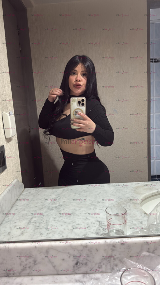 FOTOS DE ARIANA MILLER VENEZOLANA EXÓTICA 24 AÑOS SÚPER CACHONDA Y COMPLACIENTE