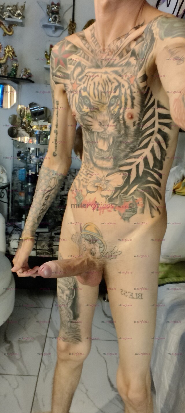 FOTOS DE FLACO ACTIVO MORBOSO CALIENTE FETICHERO TATUADO