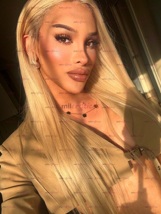 FOTOS DE FRIDA CAMPOS DE VUELTA EN TU CIUDAD CON LUGAR CERCA DEL TEC