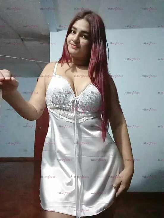 FOTOS DE TODA UNA DIOSA EN LA CAMA COMPLACIENTE VEN