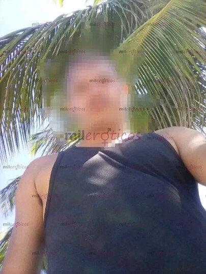 FOTOS DE UN ENCUENTRO PARA QUEMAR LA TENSIÓN Y APAGAR EL SILENCIO DE LA HABITACIÓN