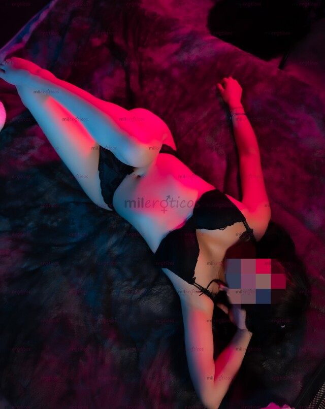 FOTOS DE CONMIGO, CADA CARICIA TIENE INTENCIÓN, CADA SEGUNDO ES PARA TI.