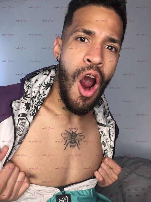 FOTOS DE CHICO BISEXUAL TRAVIESO Y MUY CARISMATICO LLEGO PARA COMPLACER TODOS TUS DESEOS
