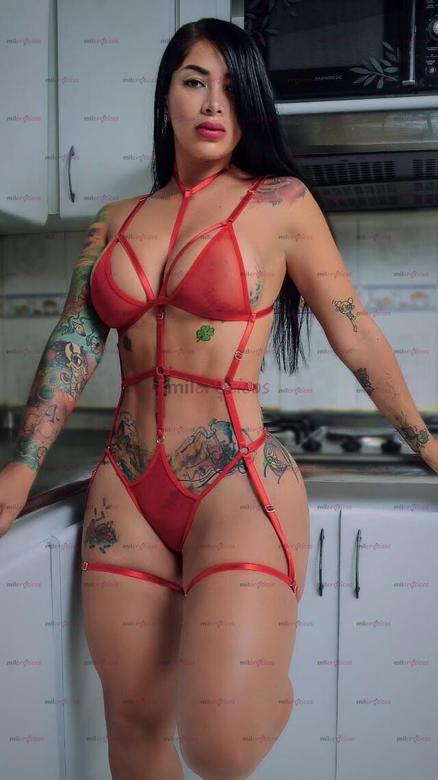 FOTOS DE CRISTAL PAISA LINDA EDUCADA VOLUPTUOSA Y MUY CALIENTE