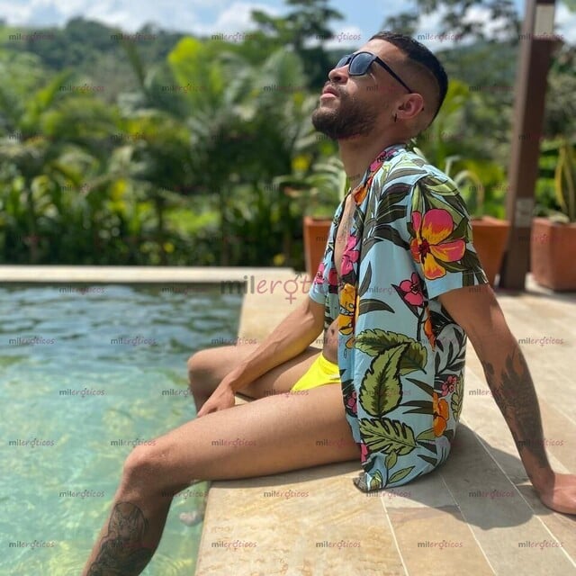 FOTOS DE CHICO BISEXUAL TRAVIESO Y MUY CARISMATICO LLEGO PARA COMPLACER TODOS TUS DESEOS