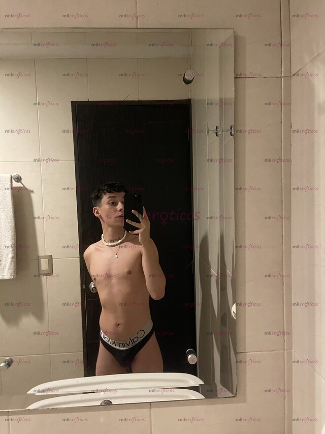 FOTOS DE TWIN 18 HOT BABY COMELON DE LECHE 2,500 POR HORA NEGOCIABLE MÁS TIEMPO