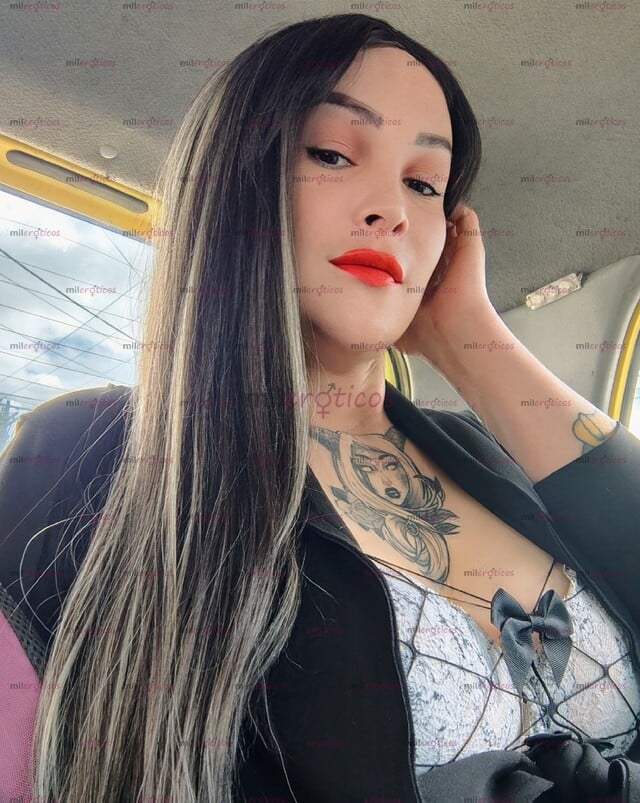 FOTOS DE CHICA TRANSEXUAL CON VAGINA , SENOS FIRMES DIABLITA SEXY, MAMADORA.
