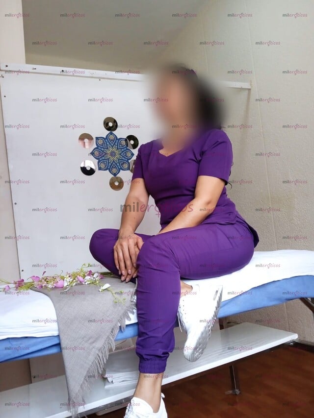 FOTOS DE HOLA BB SI LO QUE BUSCAS ES UN RIQUÍSIMO MASAJE TE ESPERO