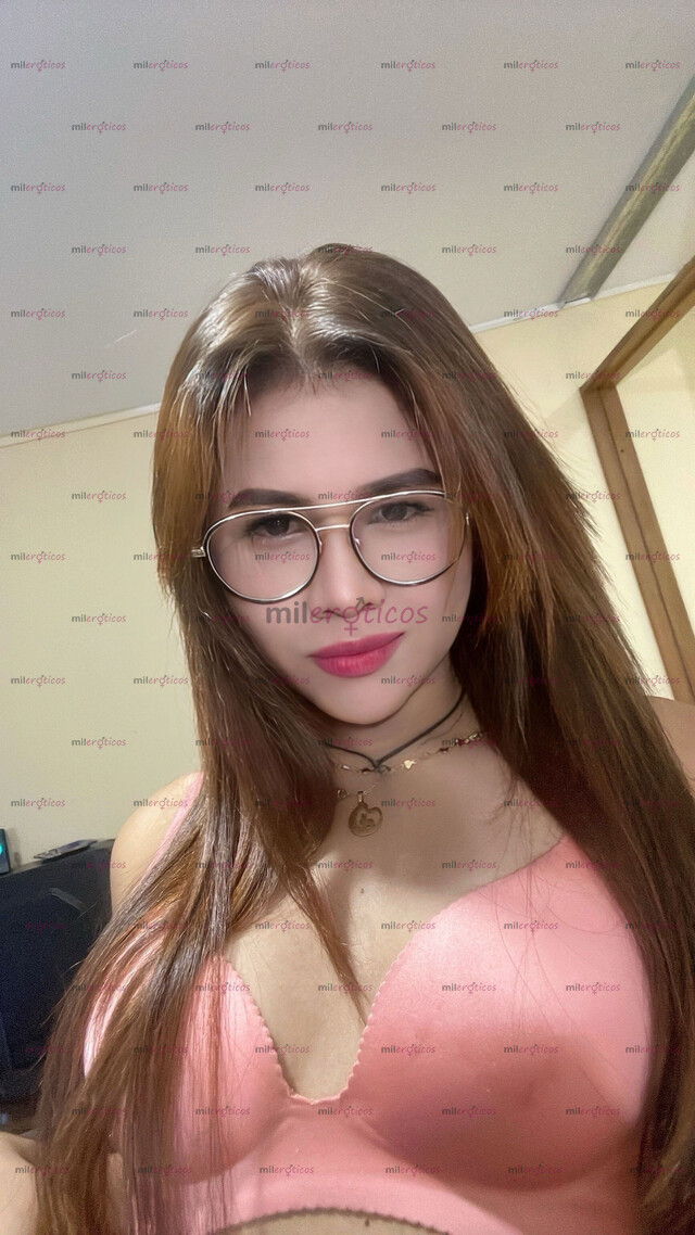 FOTOS DE SOY TU SUEÑO HECHO REALIDAD UNA NENA FEMENINA ESTATURA 1.68 CULONA NATURAL !
