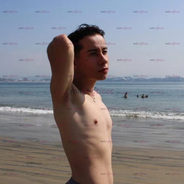 FOTOS DE TWIN 18 HOT BABY COMELON DE LECHE 2,500 POR HORA NEGOCIABLE MÁS TIEMPO