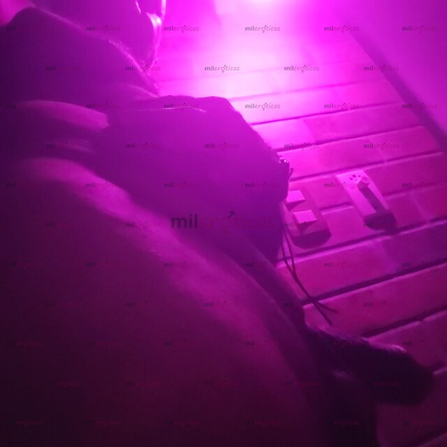 FOTOS DE MADURO VENEZOLANO PLACER DESEO Y EXPERIENCIA A TU DISPOSICION