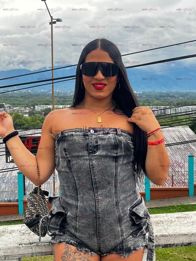 FOTOS DE KIM CENTRO MUJER CON PENE LINDA SEXI Y FEMENINA