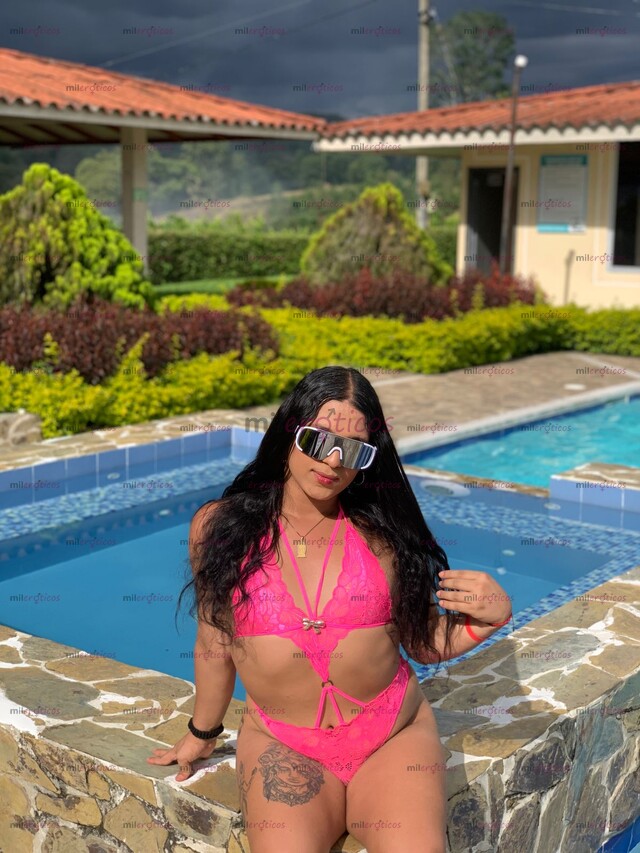 FOTOS DE KIM CENTRO MUJER CON PENE LINDA SEXI Y FEMENINA