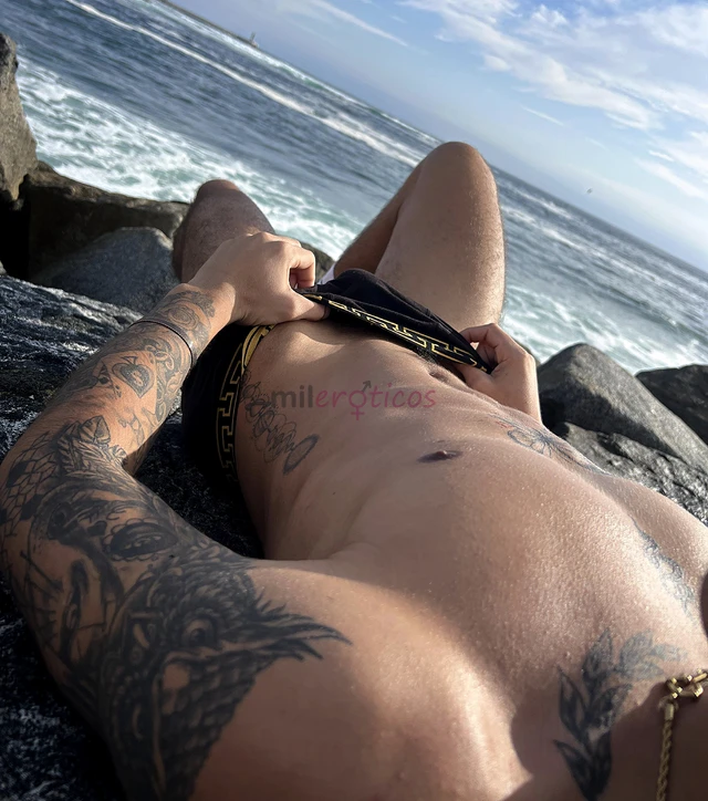 Hola soy un chico sexy y varonil respetuoso y muy profesional estare disponible para complacerte y hacerte vivir momentos unicos en vivo y en directo...