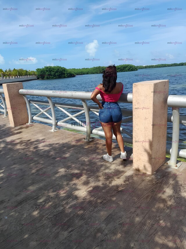 FOTOS DE MORENITA CHAPARRITA APRETADITA DE 19 AÑOS DISPONIBLE 24:7 TE DEJARÁ DESLECHASDO