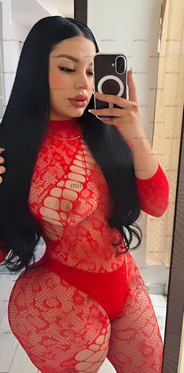 FOTOS DE CAMILA TU CHICA CON UN CUERPO ESCULTURAL.