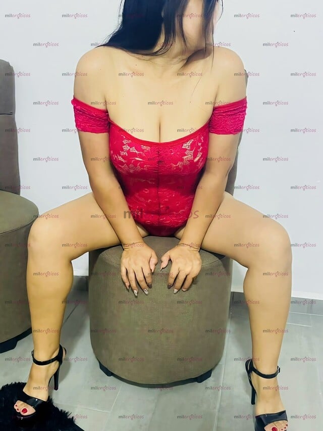 FOTOS DE SOY PAULINA MILF MADURITA INICIANDO EN ESTE AMBIENTE CUENTO CON LUGAR
