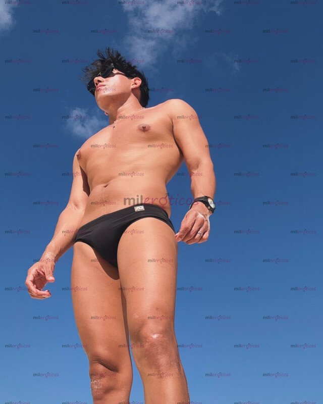 FOTOS DE MORENAZO LISTO PARA CUMPLIR TUS FANTASÍAS