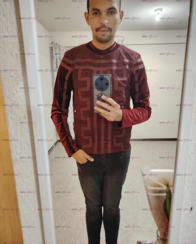FOTOS DE HOLA TENGO 32 AÑOS MIDO 1.85 SUPER BUENA ONDA