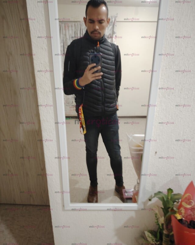FOTOS DE HOLA TENGO 32 AÑOS MIDO 1.85 SUPER BUENA ONDA