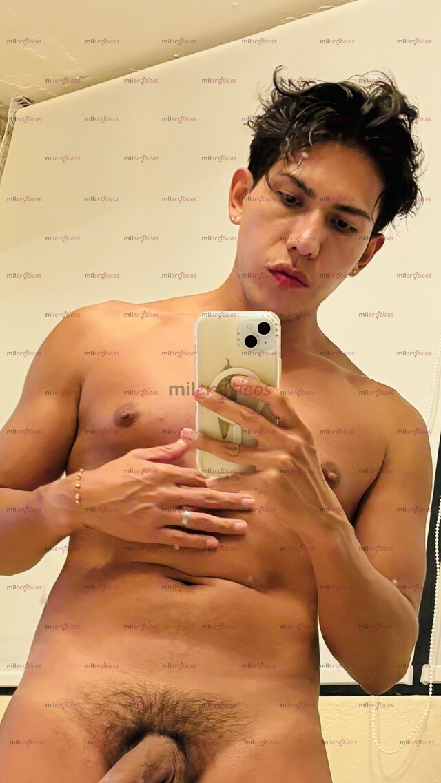 FOTOS DE MORENAZO LISTO PARA CUMPLIR TUS FANTASÍAS