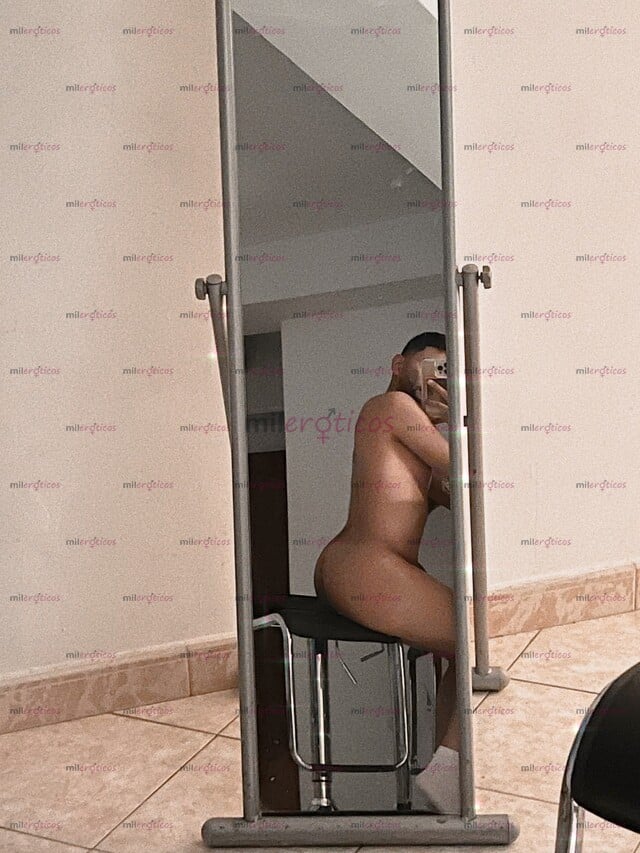 FOTOS DE SOY EL CABALLERO APASIONADO Y DISCRETO QUE CONVERTIRÁ TUS DESEOS EN REALIDAD, CO