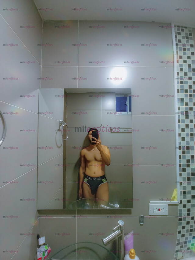 FOTOS DE SOY EL CABALLERO APASIONADO Y DISCRETO QUE CONVERTIRÁ TUS DESEOS EN REALIDAD, CO