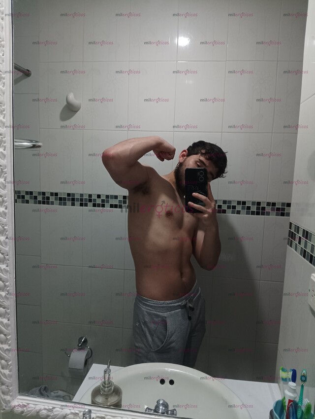 FOTOS DE VERS PAS, 22 AÑOS, SOLO A DOMICILIO, DISPUESTO A COMPLACERTE