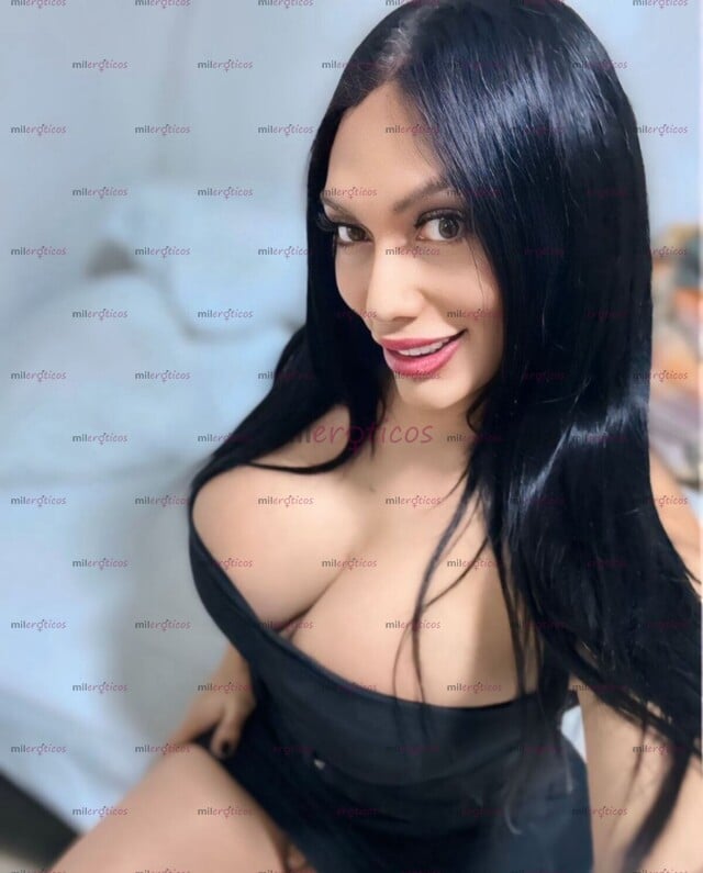 FOTOS DE DE REGRESO A COLOMBIA LA VERDADERA DIOSA DANIELA CAROLINA ZAMBRANO
