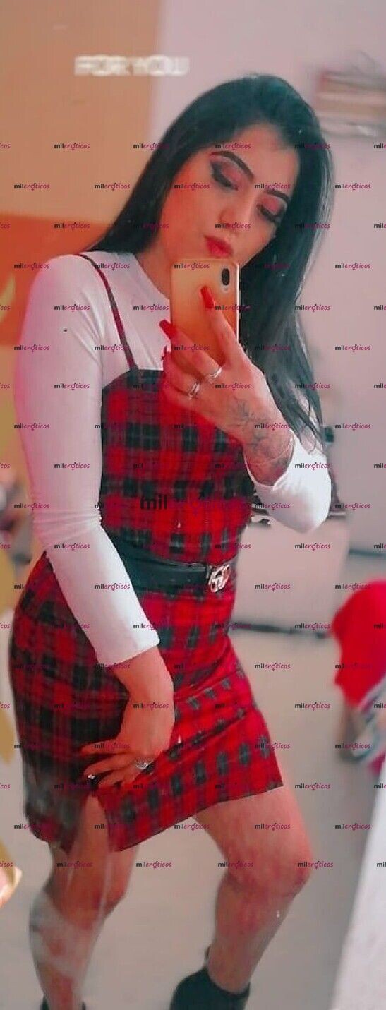 FOTOS DE DUR JOVEN CON UN CUERPAZO TETOTNA Y NALGONA MUY COMPLACIENTE