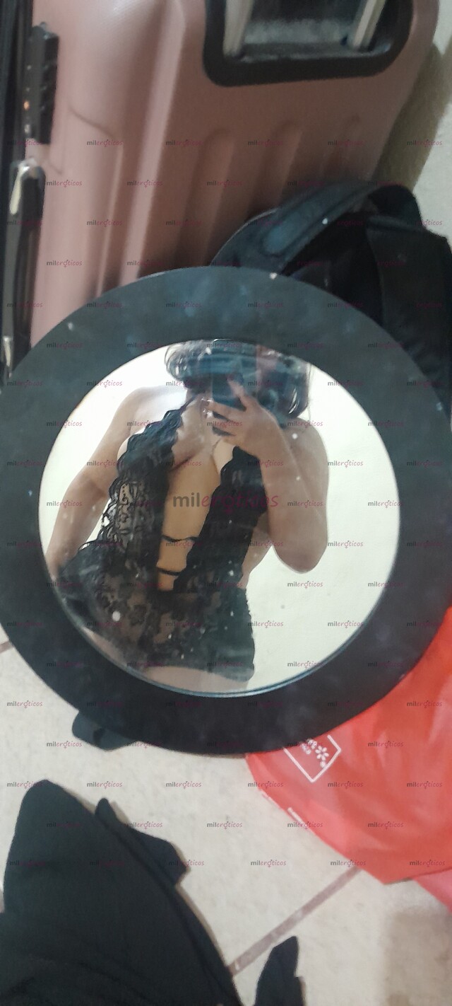 FOTOS DE SEXY UNIVERSITARIA EN BUSCA DE HACERTE PASAR UN BUEN RATO