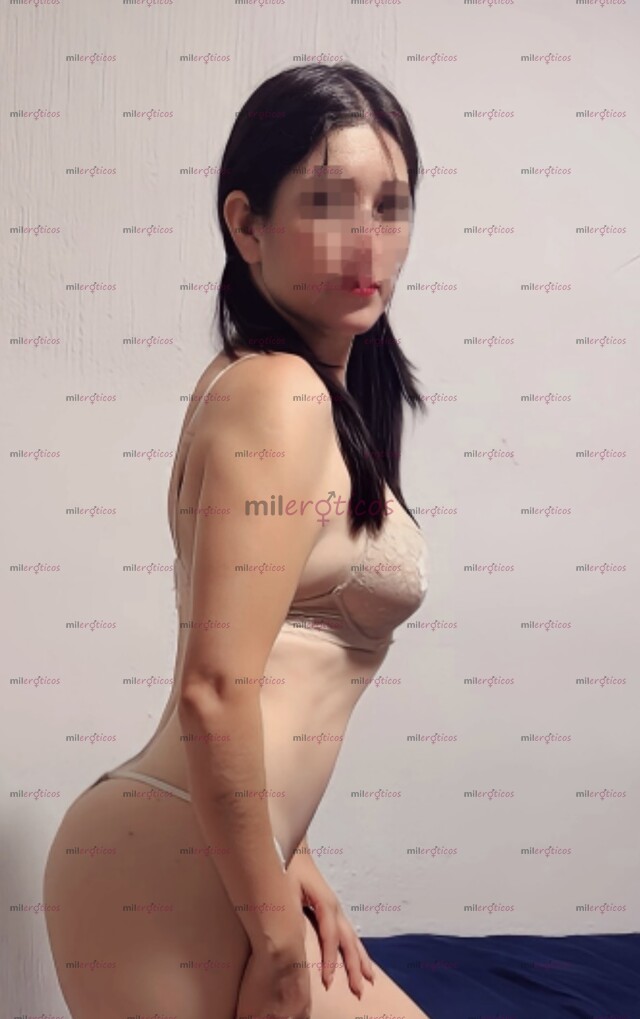 FOTOS DE NENA FLAQUITA CALIENTE CON RICAS TETAS ROSITAS