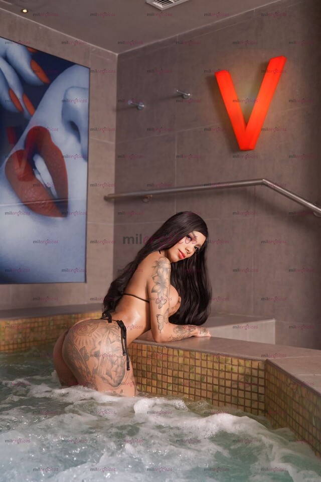 FOTOS DE 100 REAL CONMIGO TODO ES RICO ESTOY A UN MENSAJE DE CONOCERNOS