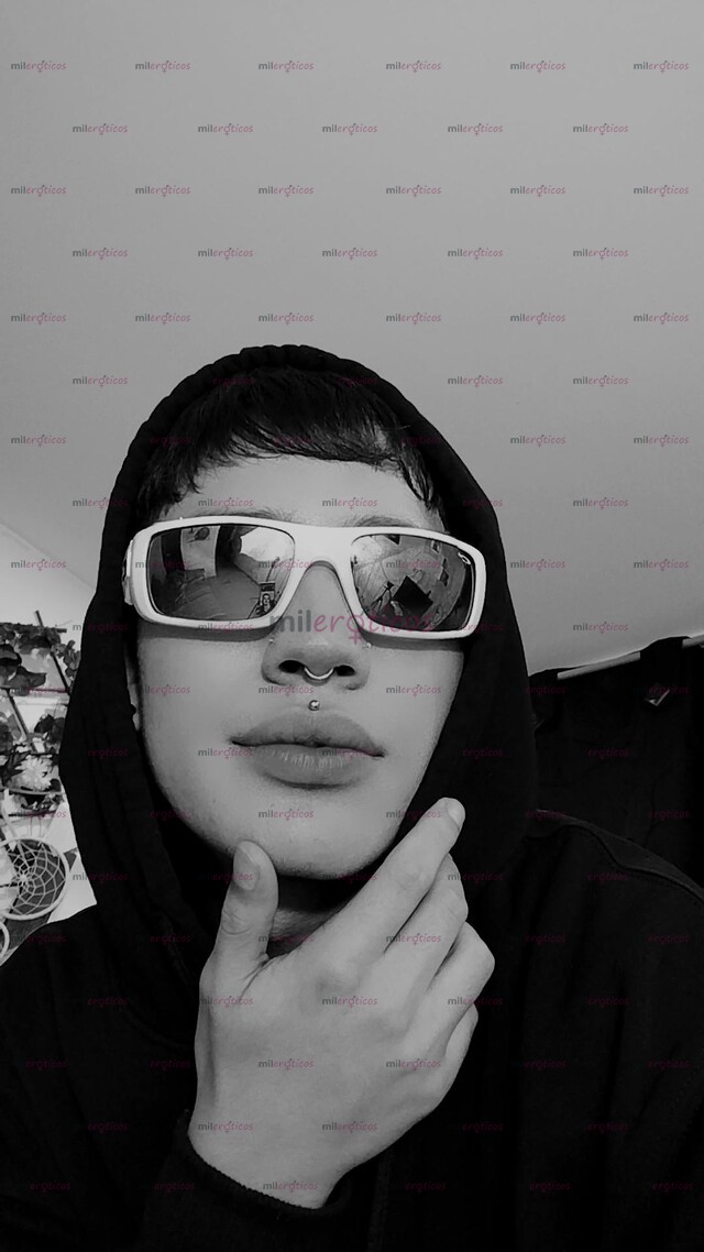 FOTOS DE CHICO MUY CALIENTE DISPUESTO A COMPLACERTE